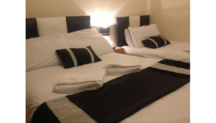 Hotel By The Seaside poza 0