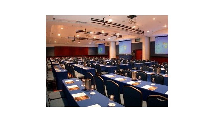 Hotel Cosmos 100 poza 7