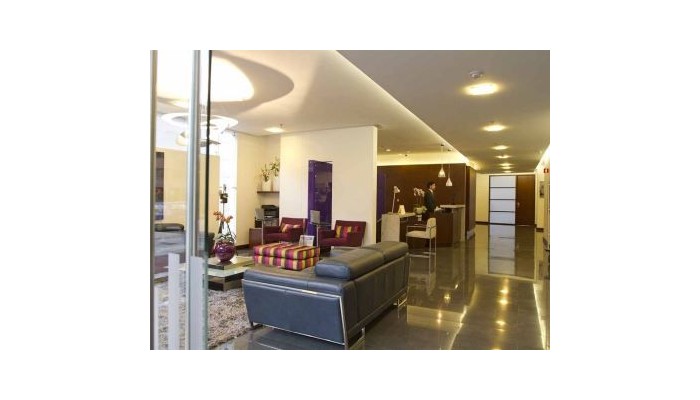 Hotel Nh Urban 93 Royal poza 4