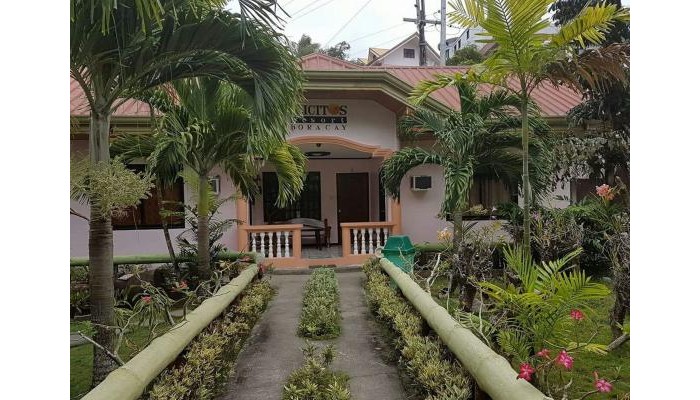 Ilicitos Resort Boracay poza 6