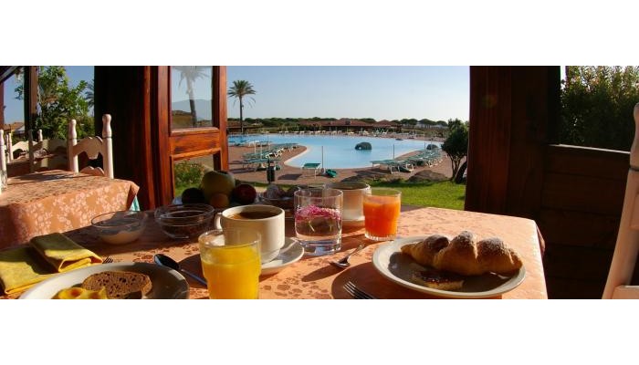 Hotel Villaggio Baia Dei Pini poza 9