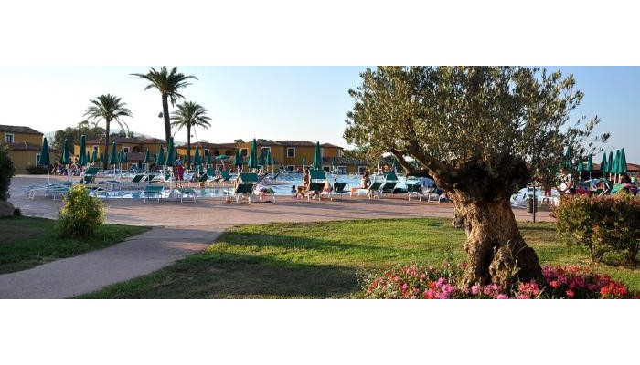 Hotel Villaggio Baia Dei Pini poza 10