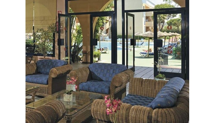 Apartahotel Sol Sancti Petri poza 4