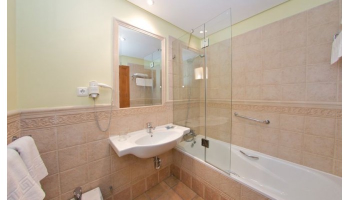 Hotel Vista Real poza 1