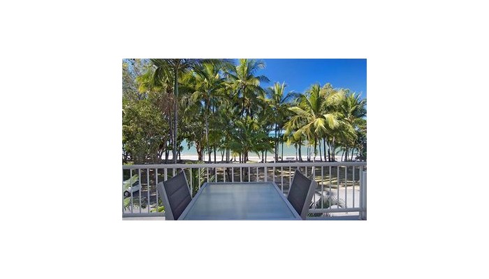 Agincourt Beachfront Apartments poza 9