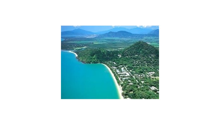 Beachfront Apartments On Trinity Beach poza 5