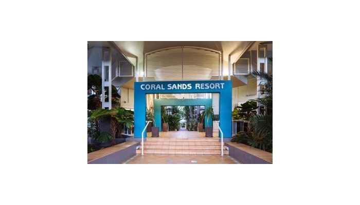 Coral Sands Beachfront Resort poza 3