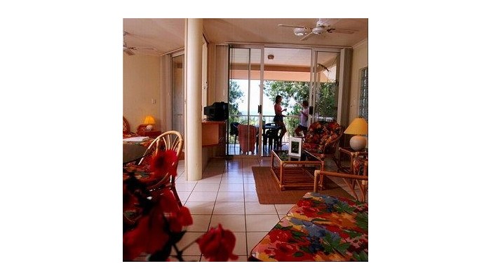 Golden Sands Beachfront Apartment Resort poza 0