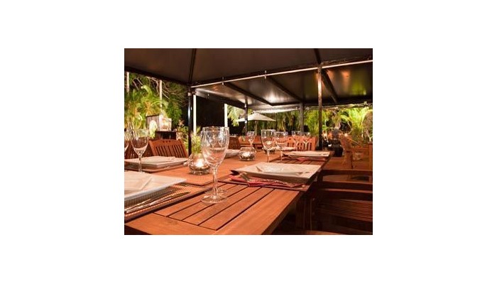 Golden Sands Beachfront Apartment Resort poza 4