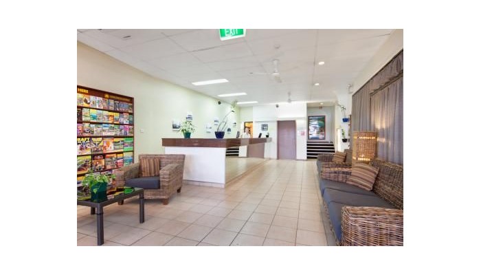 Hides Hotel Cairns poza 2