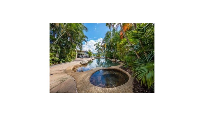 Hotel Amaroo At Trinity poza 10