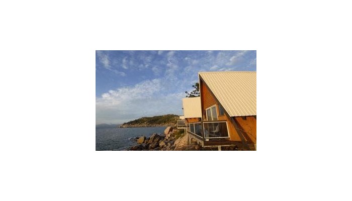 Hotel Base Magnetic Island poza 3