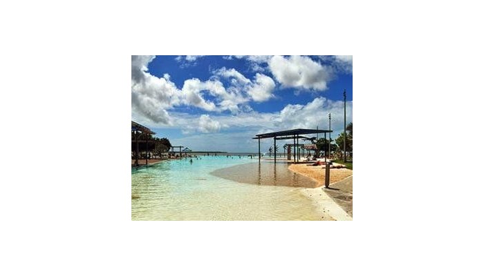 Hotel Nomads Esplanade Backpackers poza 3