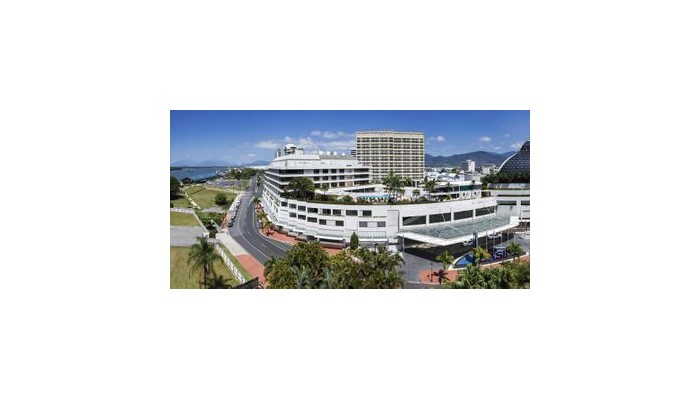 Pullman Reef Hotel Casino poza 1