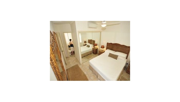 Trinity Waters Boutique Beachfront Hotel poza 2