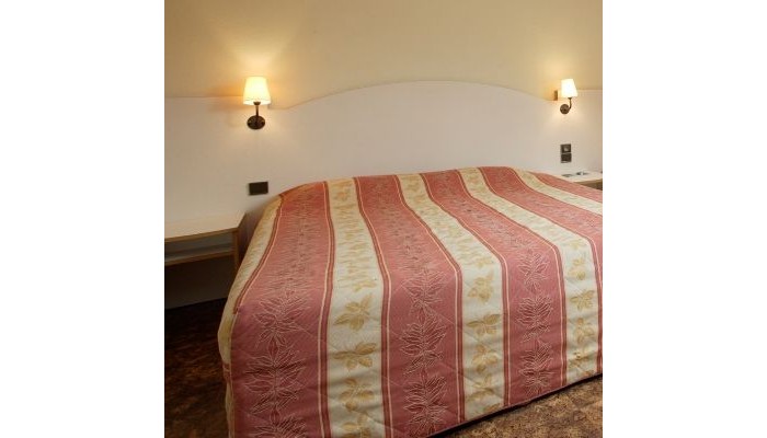 Brit Hotel Caen Nord - Memorial poza 2