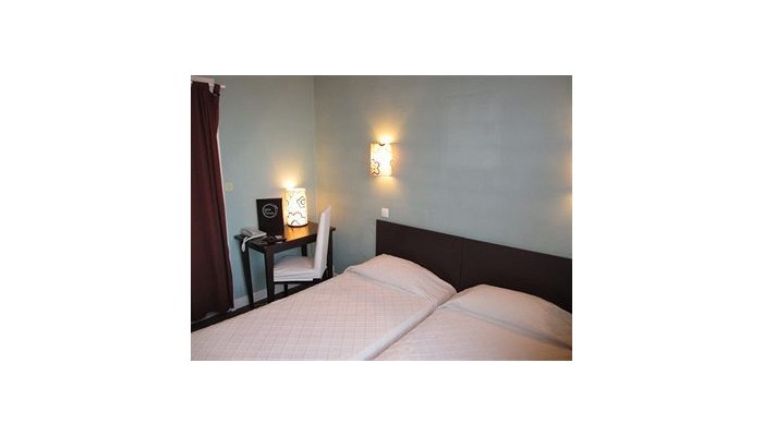 Hotel De L'univers poza 11