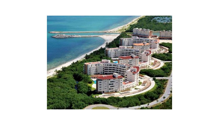 Aak-bal Beach Condos By La Tour Hotels And Resorts poza 9