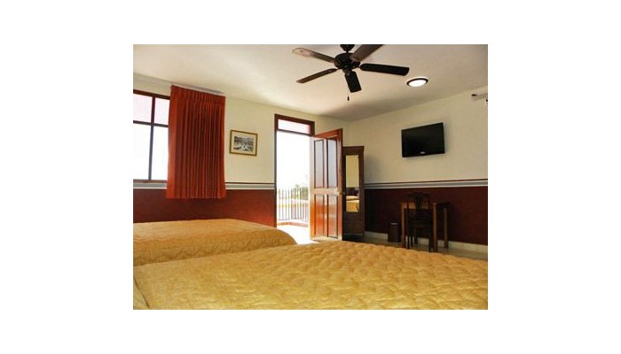 Hotel El Navegante poza 1