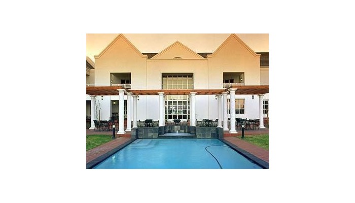 Hotel City Lodge Grand West poza 5