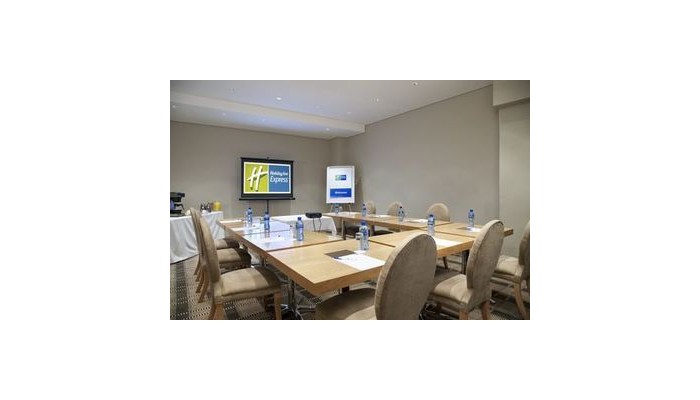 Hotel Holiday Inn Express Cape Town poza 7