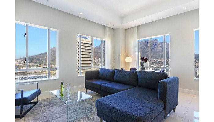 Hotel Triangle Luxury Suites By Totalstay poza 6
