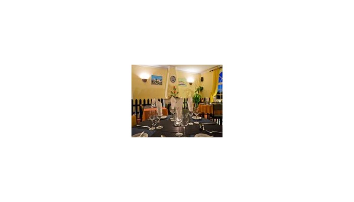 Colina Village Apartments poza 14