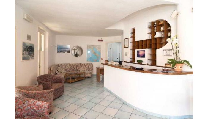 Paradise Hotel poza 2