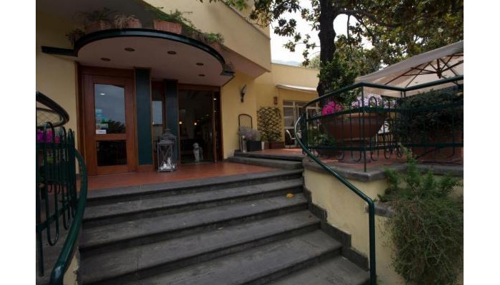 Villa Serena Hotel poza 1