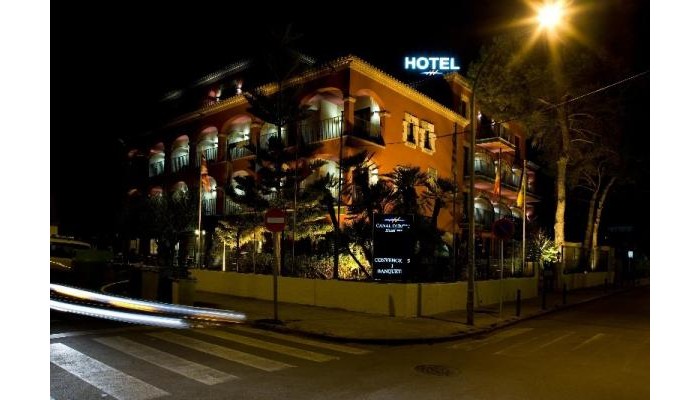 Canal Olimpic And Restaurante Hotel poza 9