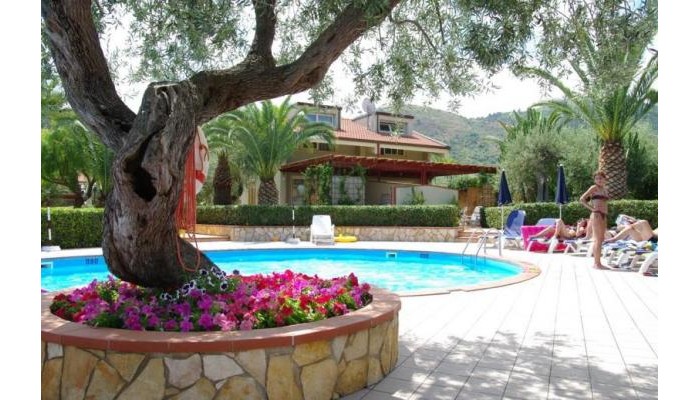 Hotel Residence Fontana Barone poza 2