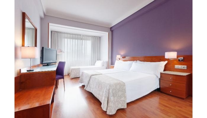 Tryp Madrid Centro Hotel poza 7
