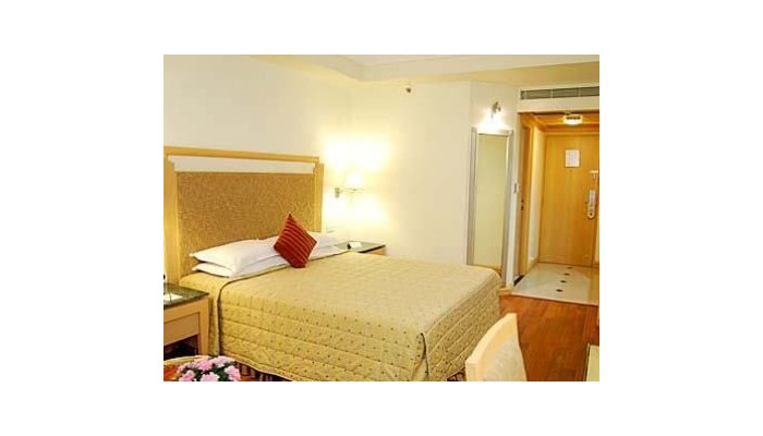 Hotel Quality Inn Sabari poza 2