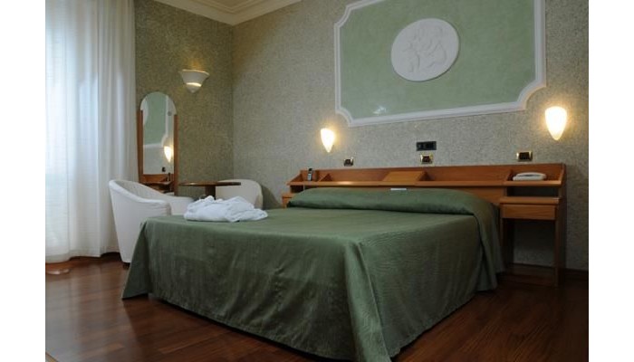 Hotel Ambasciatori poza 1