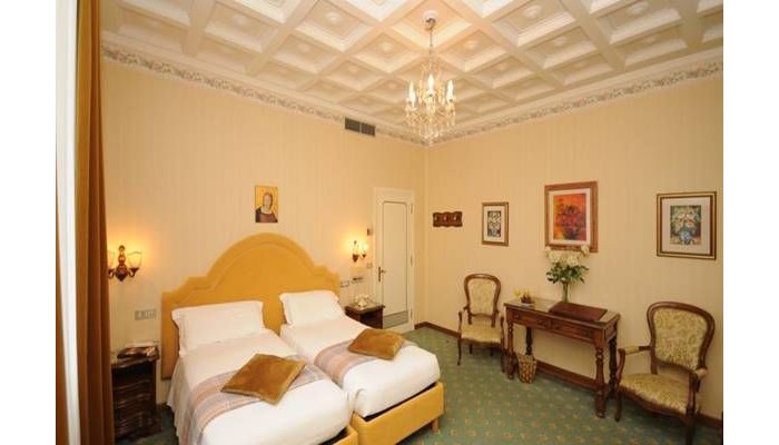 Hotel Excelsior poza 4