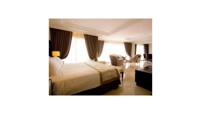 Hotel Lk Royal Wing poza 2