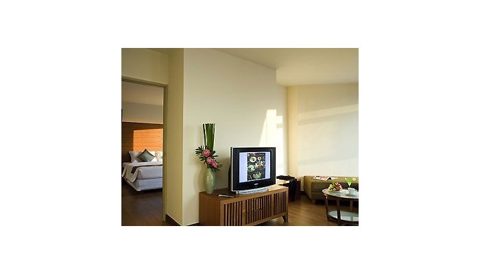 Hotel The Seasons Pattaya poza 5