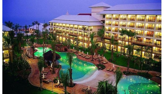 Ravindra Beach Resort & Spa Pattaya poza 0