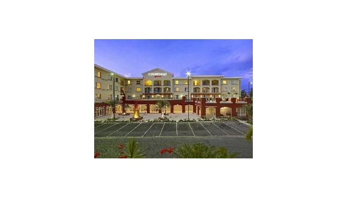 Hotel Courtyard By Marriot Bridgetown poza 3