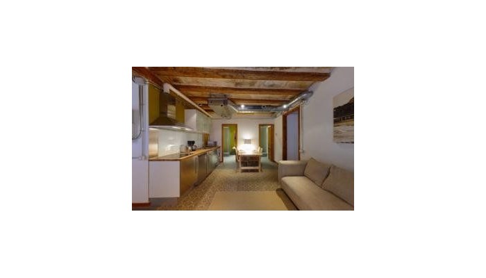 Hotel Cosmopolitan poza 7