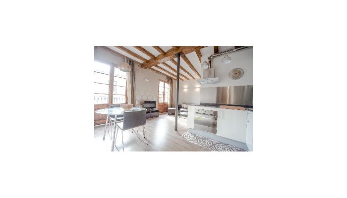 No 18 - The Streets Apartments poza 1