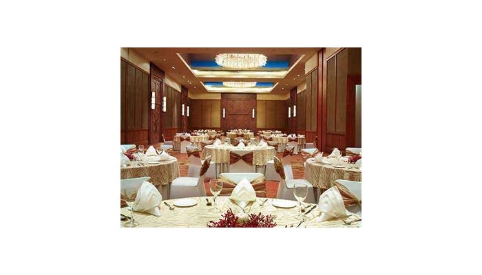 Hotel Vivanta By Taj Surya poza 6