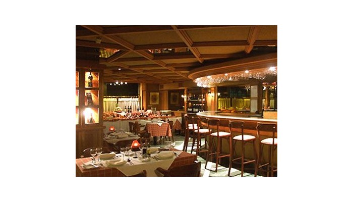 Hotel Presidente Suites Concepcia³n poza 1