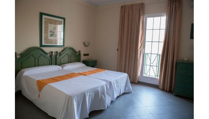 Hotel Mitra - Cabra poza 4