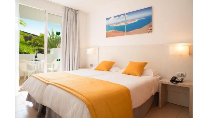 El Trebol Apartments poza 0