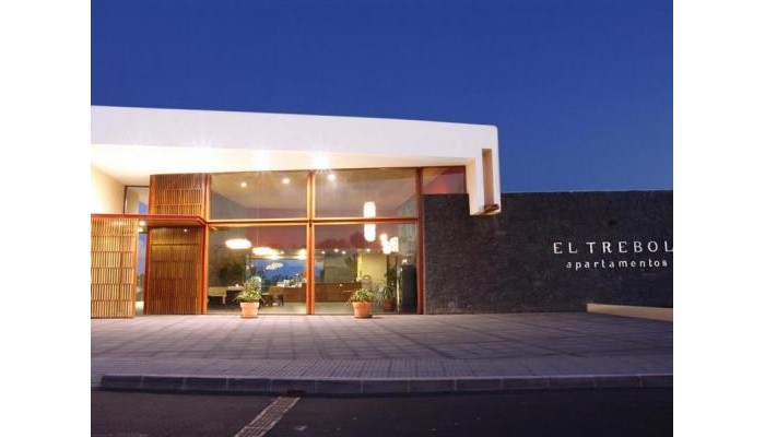 El Trebol Apartments poza 8