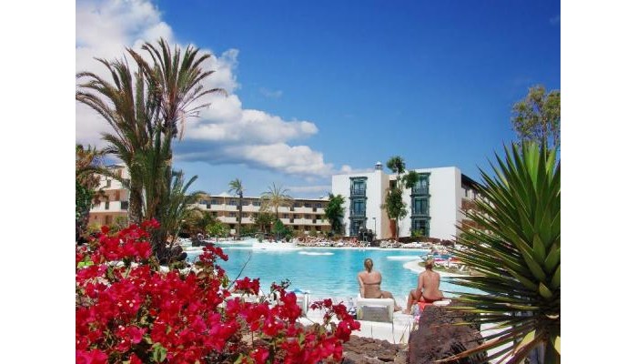 El Trebol Apartments poza 3