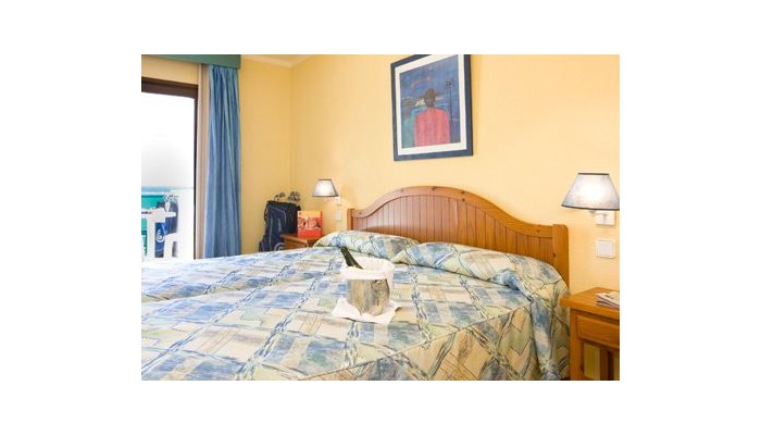 Hotel Barcelo Teguise Beach - Adults Only poza 0