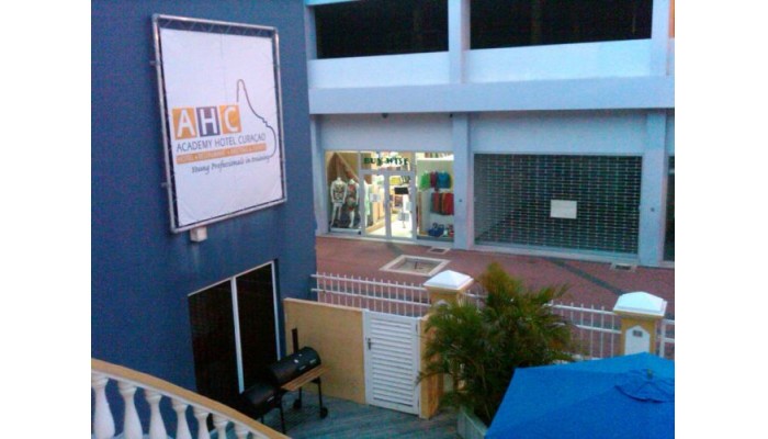 Academy Hotel Curacao poza 10