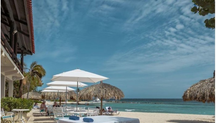 Floris Suite Hotel Spa & Beach Club - Adults Only poza 1